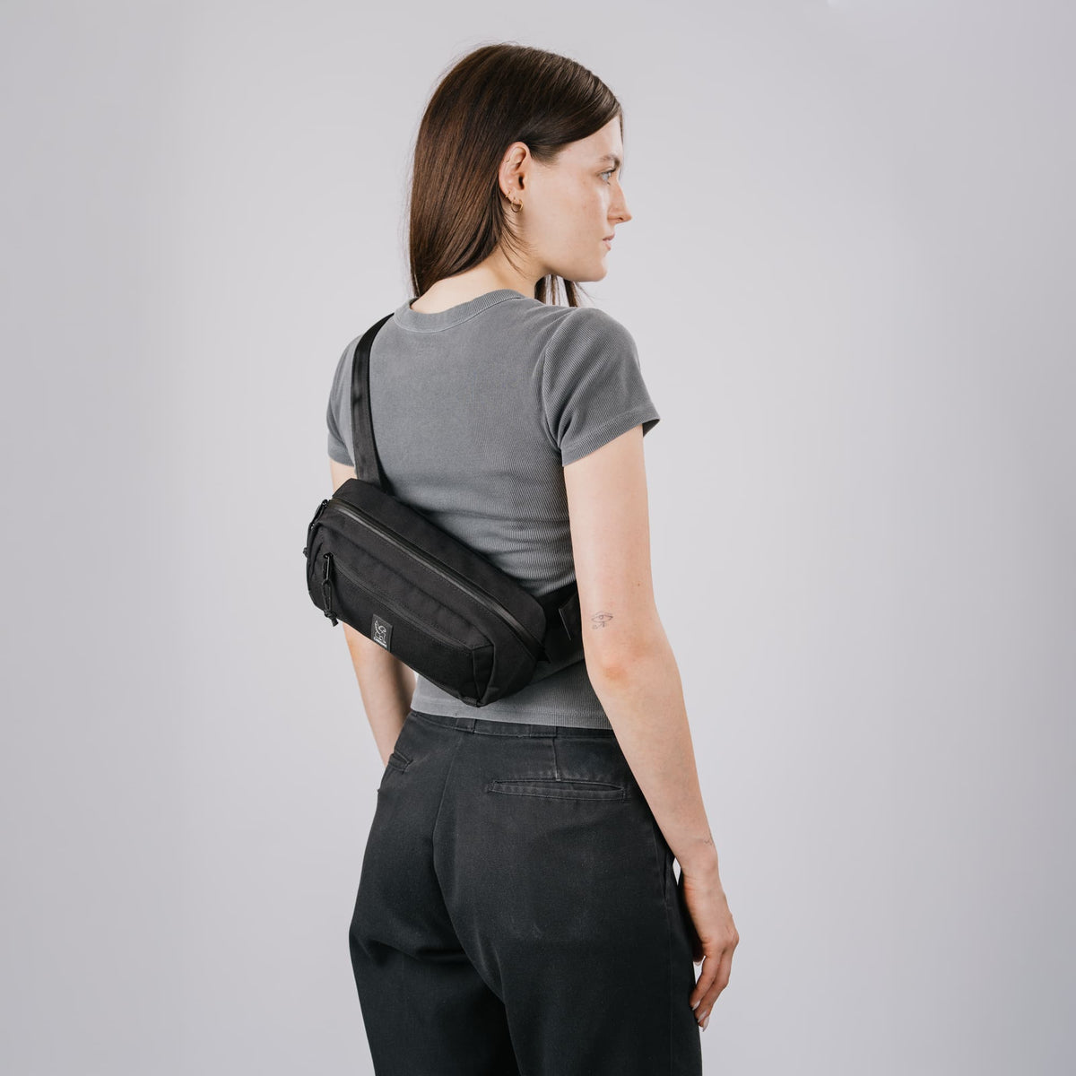 Chrome Micro Kadet 3L Sling shoulder bag Black