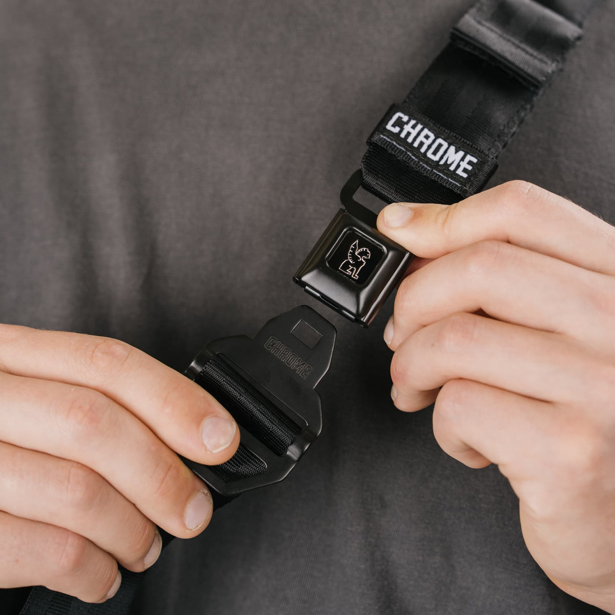 Chrome Micro Kadet 3L Sling swappable SM buckle detail