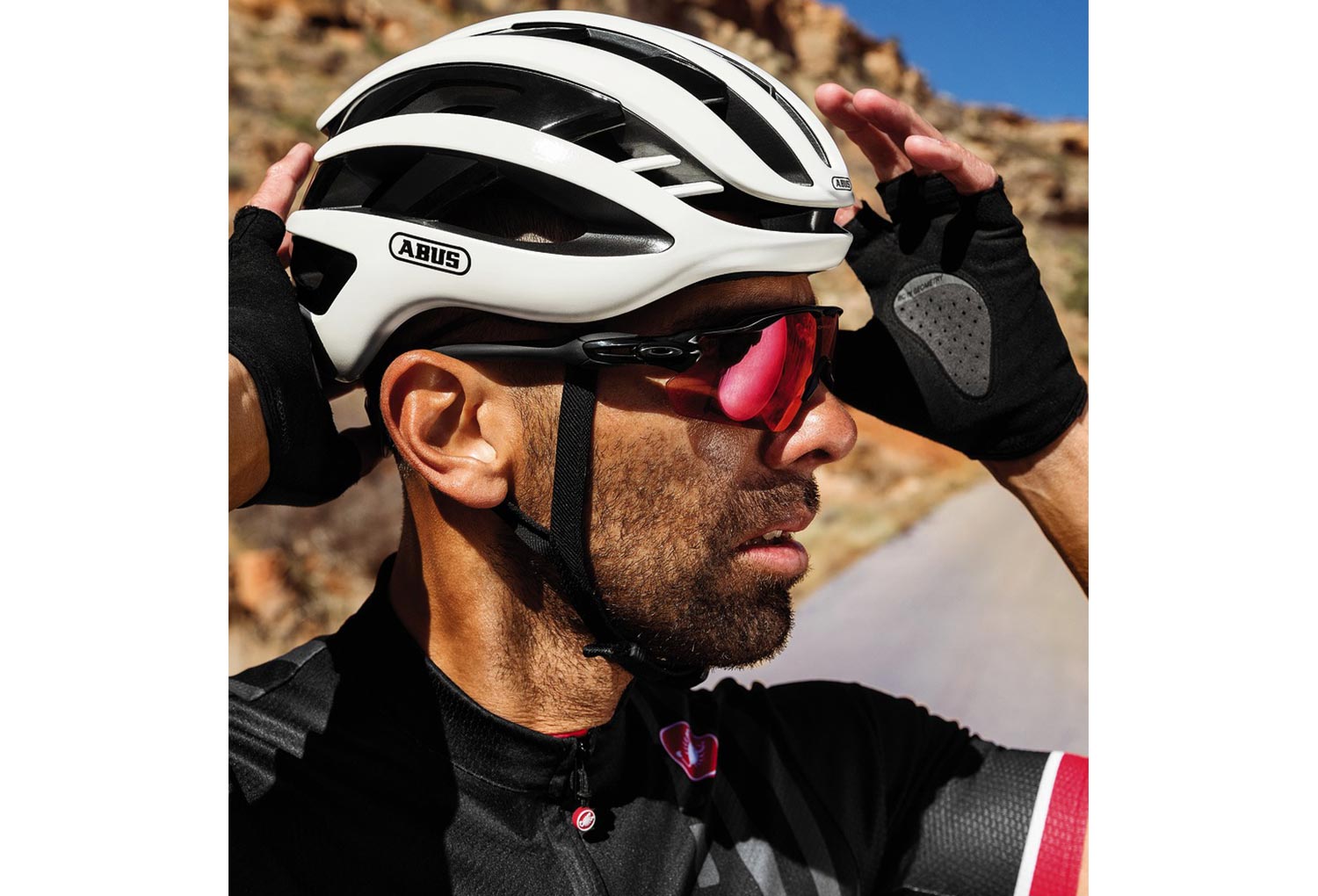 Abus Airbreaker Rennradhelm