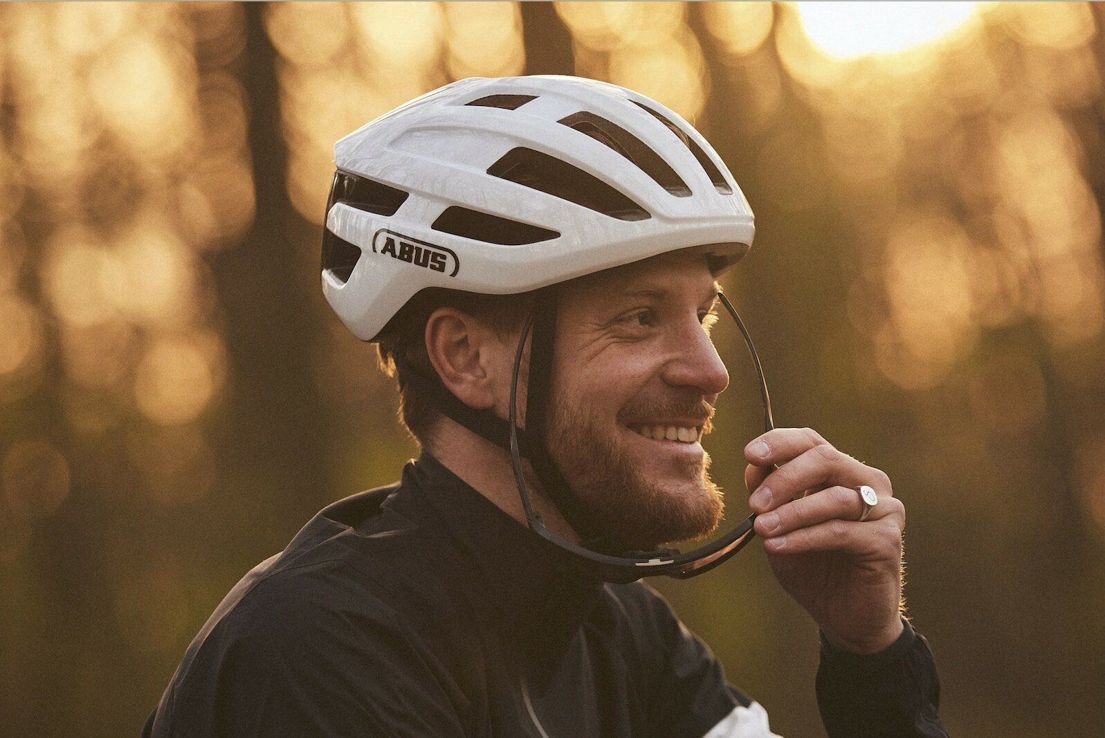 Abus Powerdome road bike helmet