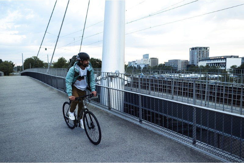 Abus Skurb ACE urbaner Fahrradhelm