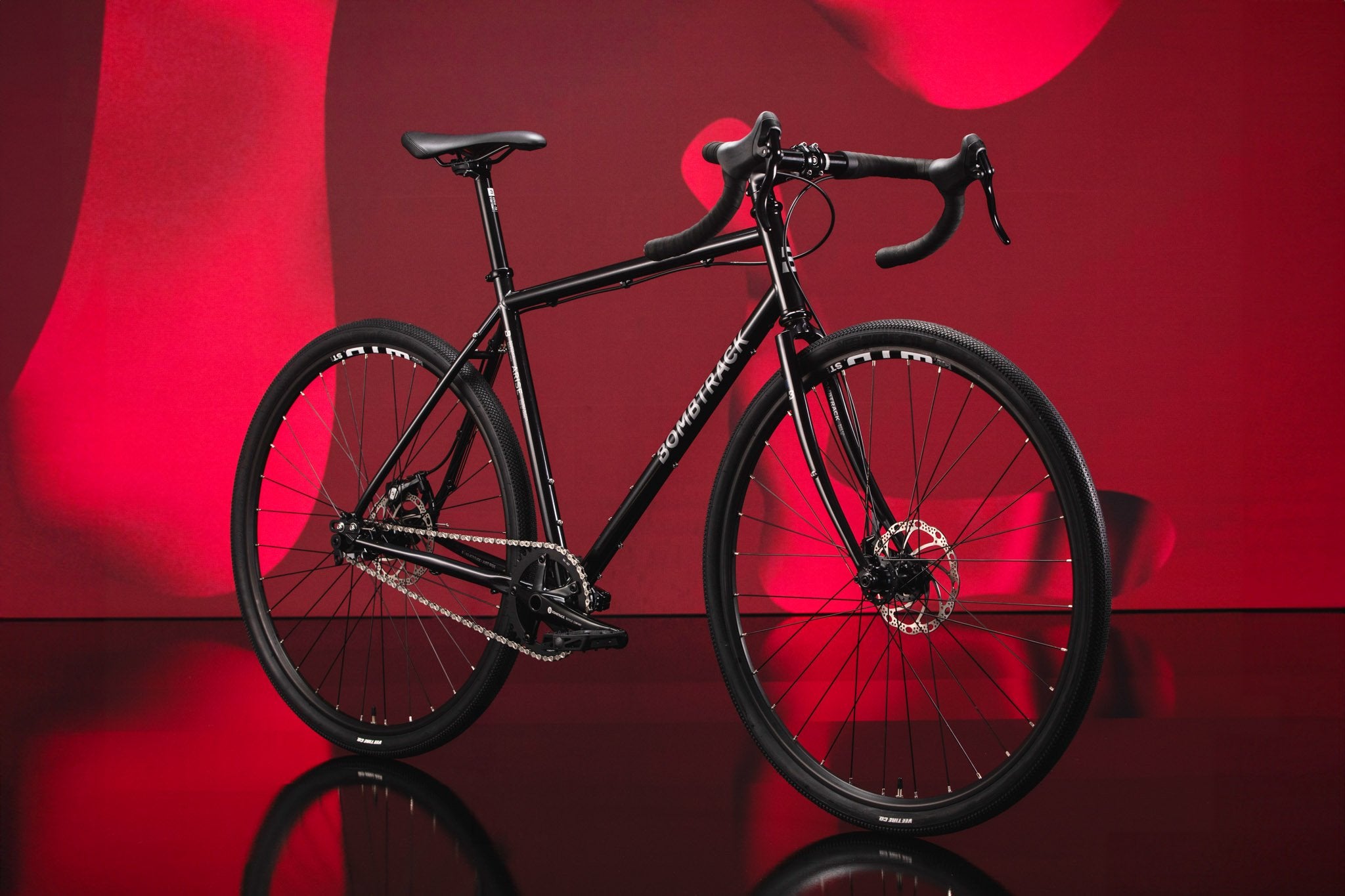 Bicicleta de grava Bombtrack Arise
