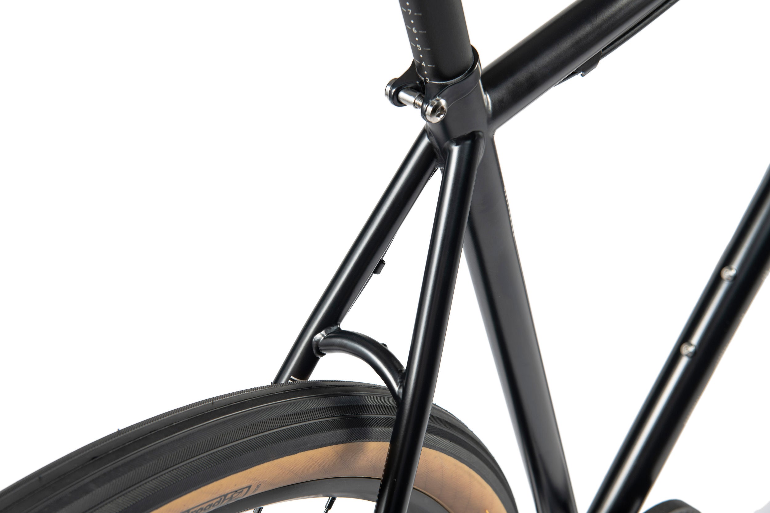 Bombtrack Outlaw Stadtfahrrad mit Riemenantrieb – 2022