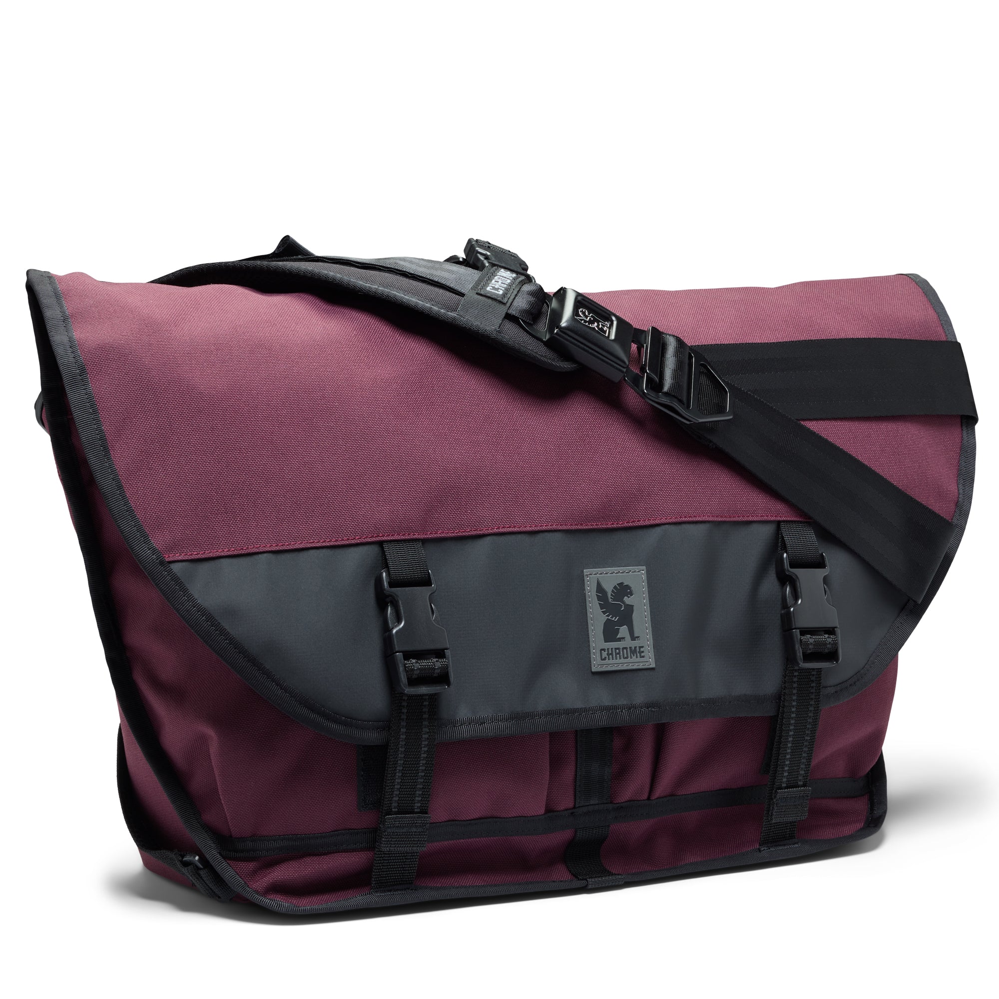 Chrome Citizen Messenger 15L & 24L swappable buckle | messenger