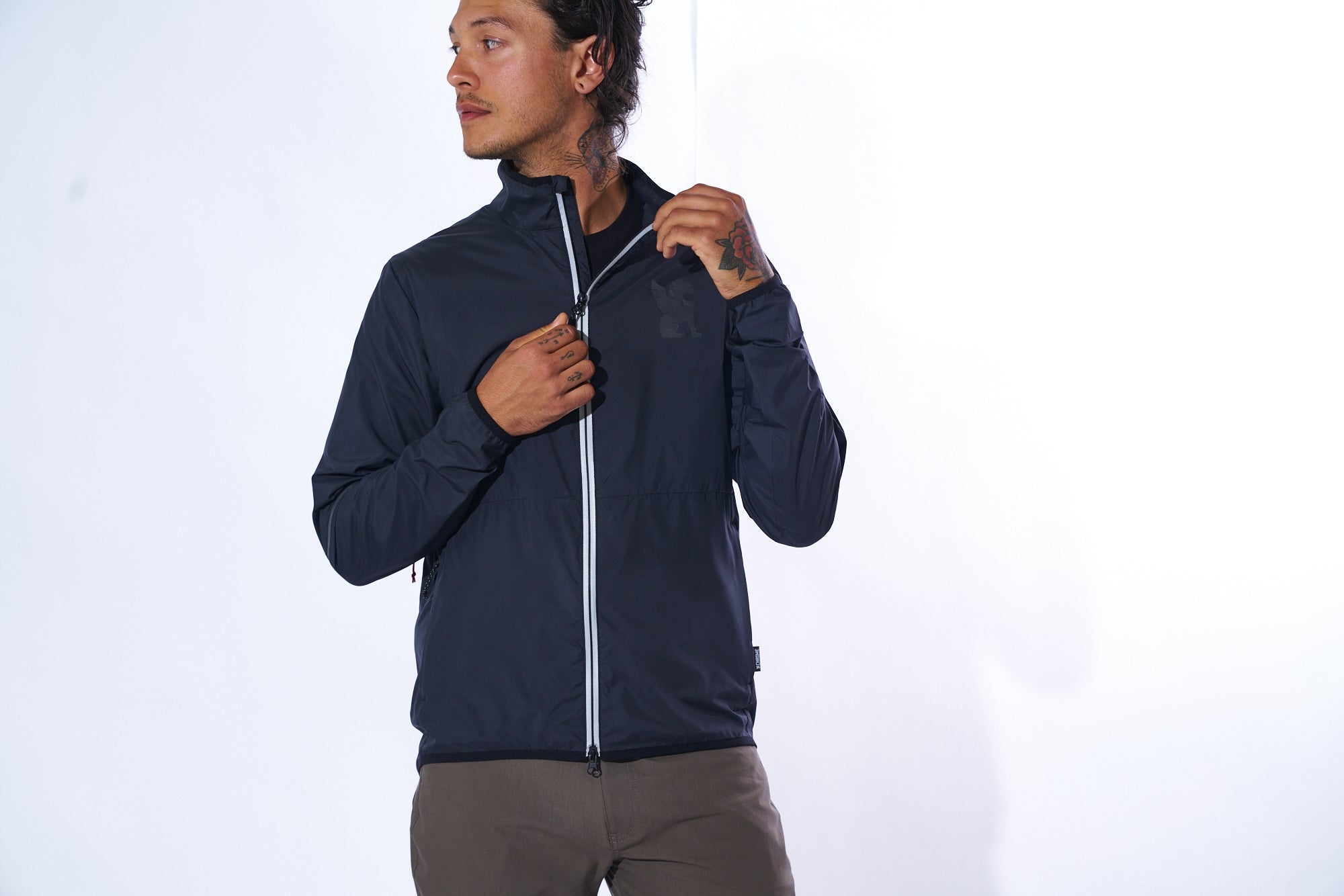 Chrome Wind Cobra 2.0 packable windbreaker