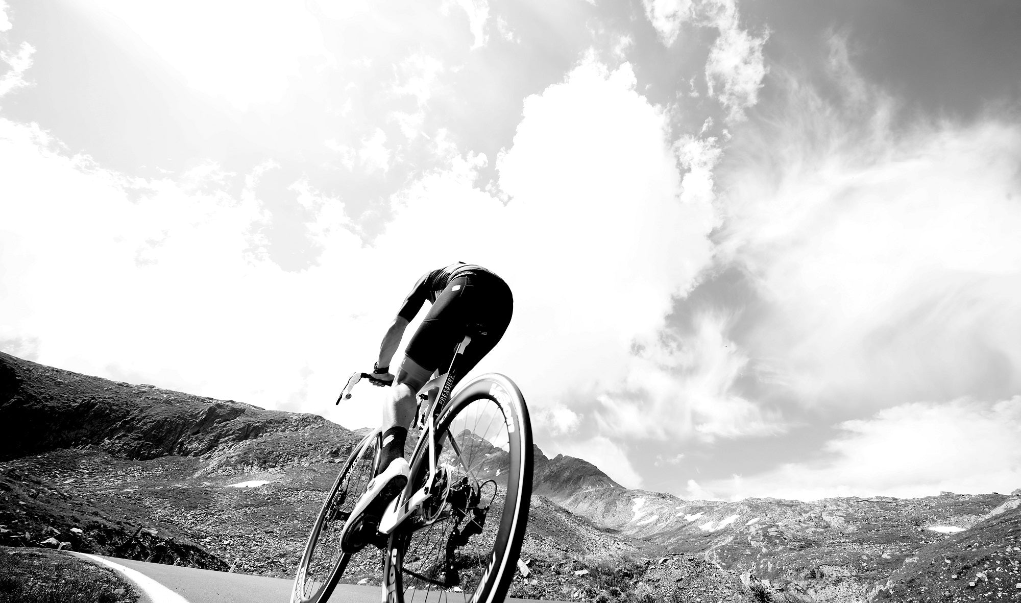 Cinelli Pressure road bike - 2021