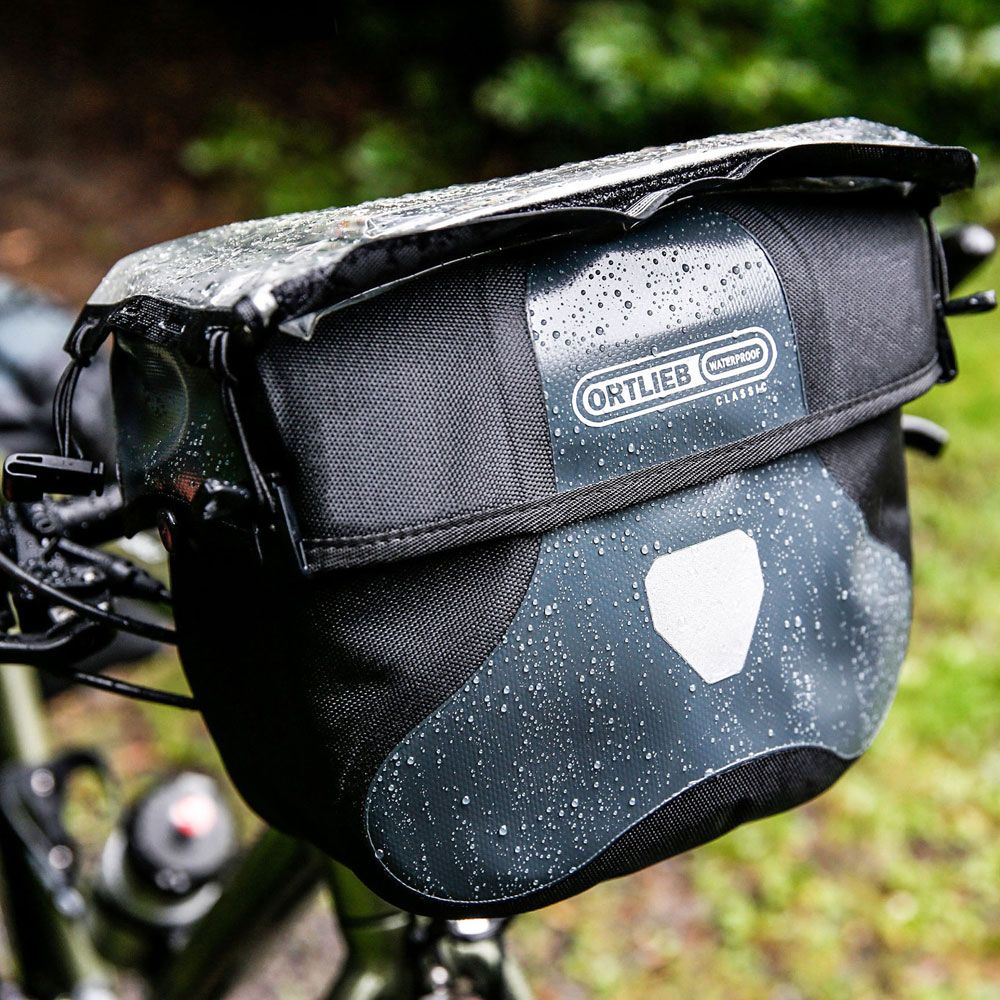 Clip attachment for Ortlieb Safe It pouch