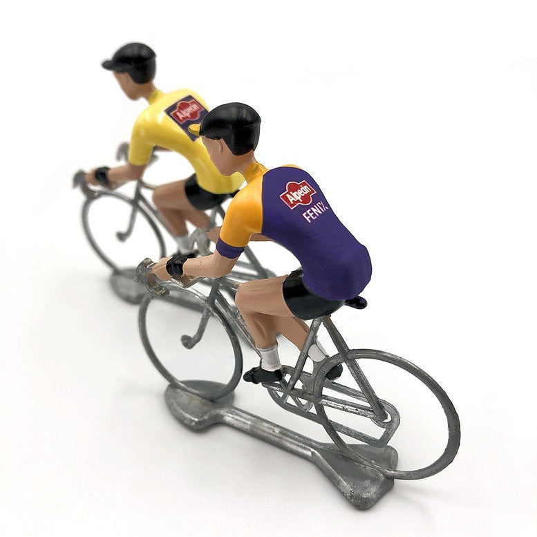 Cyclical figures Flandriens Mathieu van der Poel Cyclists