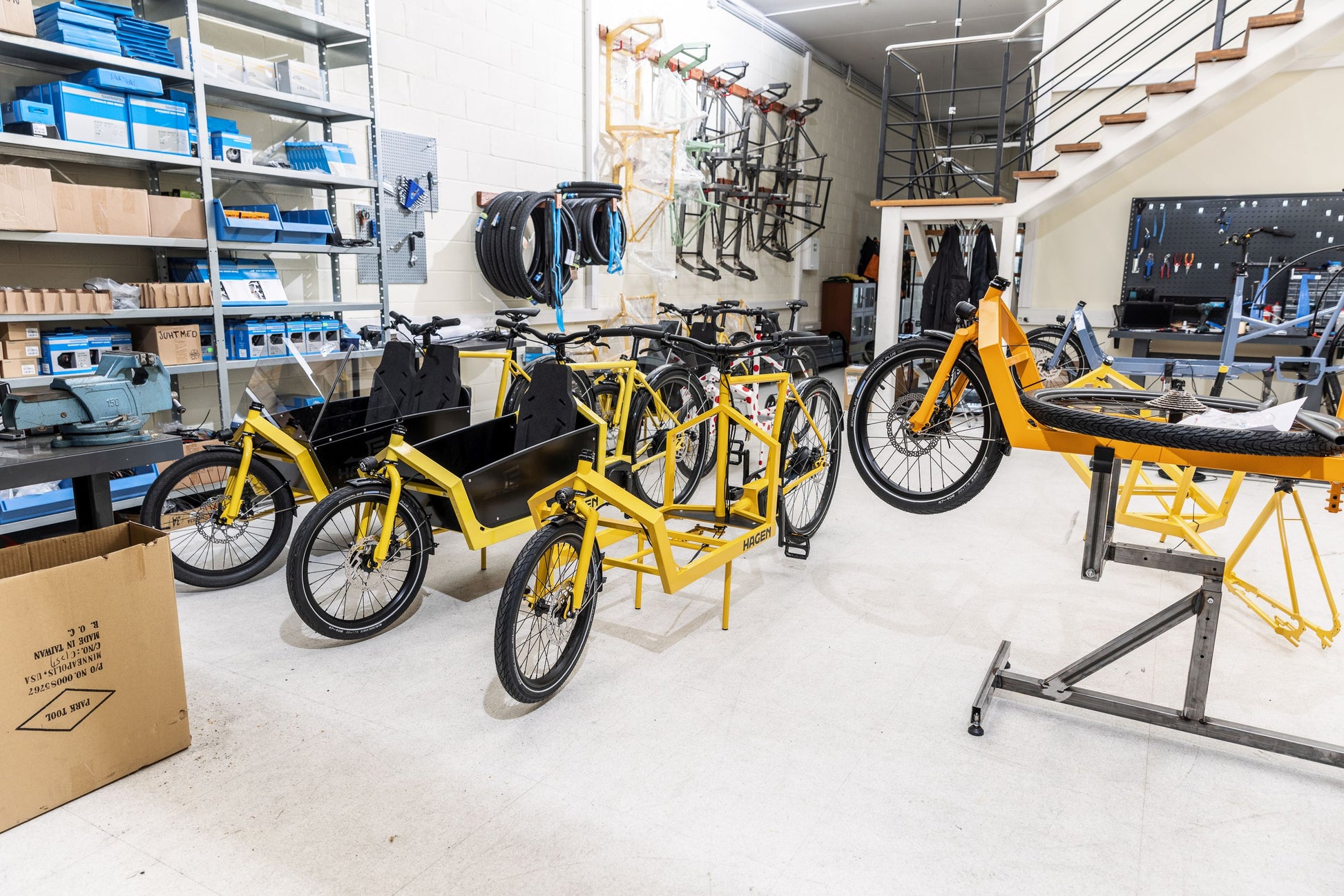 Hagen Flagship Cargo cargo bike – Hirondelle Bike Shop