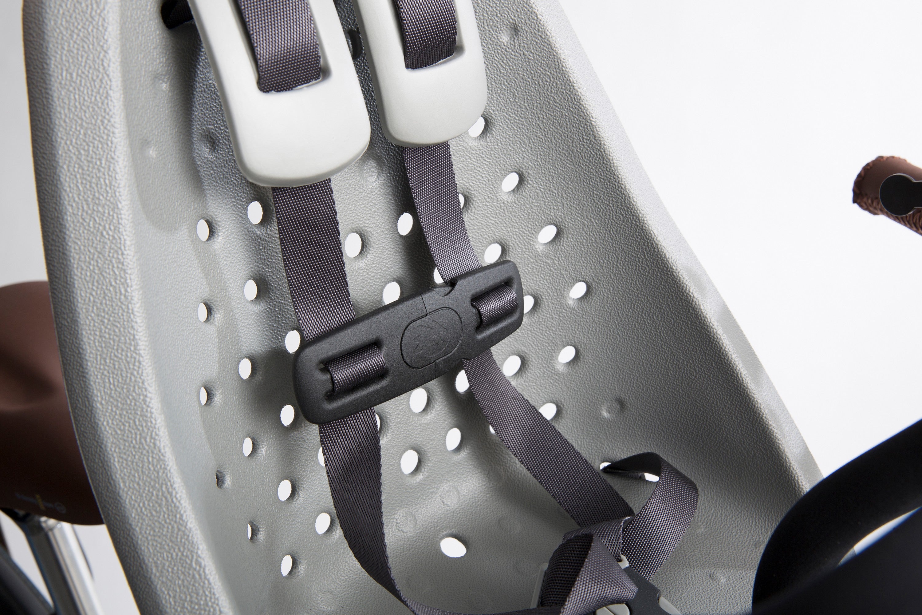 Harness clip for Thule Yepp baby carrier
