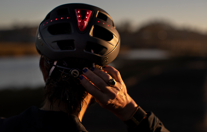 KALI Central Lit City-Fahrradhelm mit integrierter Beleuchtung