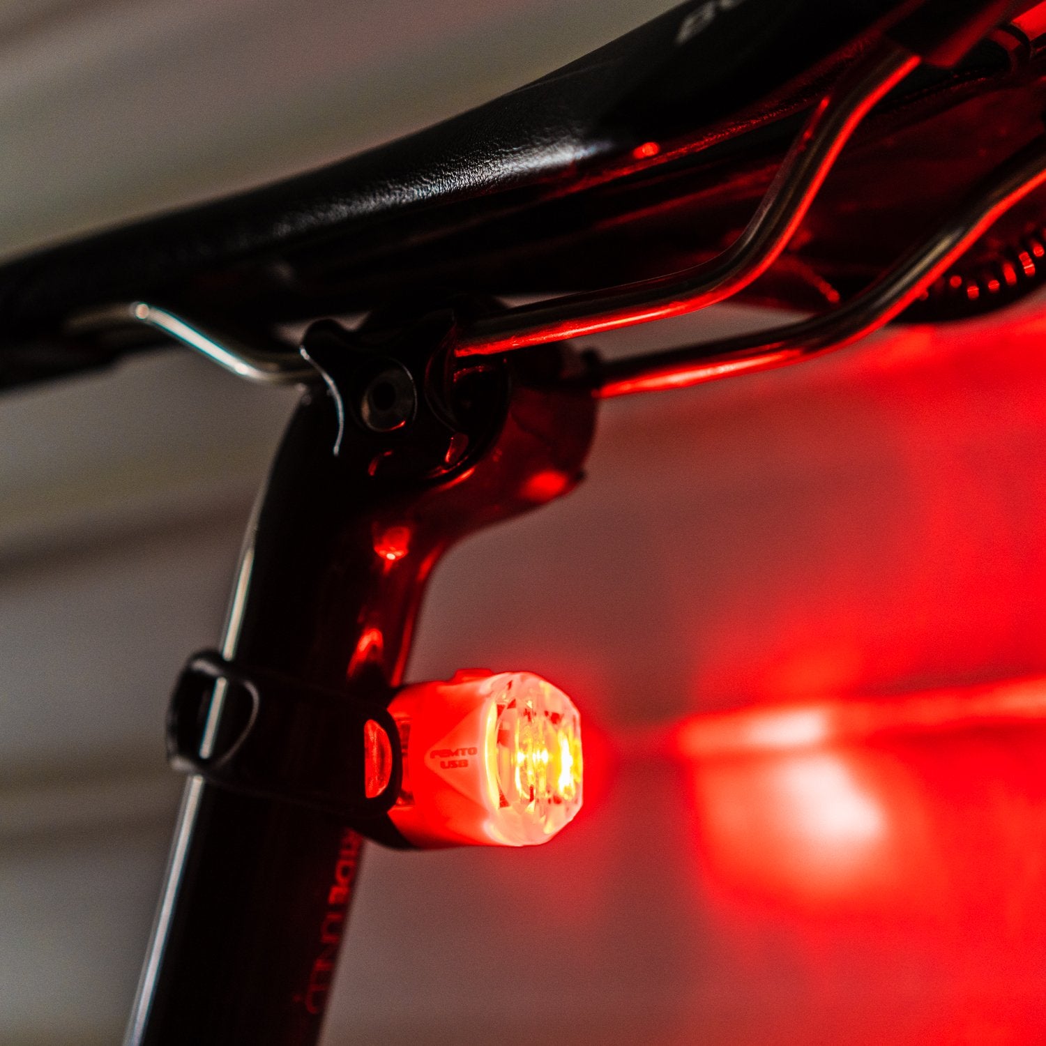 Lezyne Femto USB Drive LED fietsverlichting