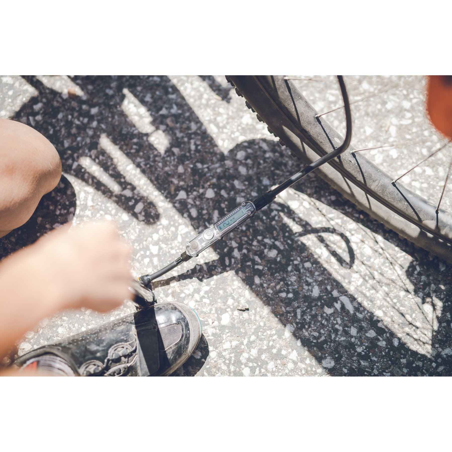 Mini pompe à pied Lezyne Micro Floor Drive