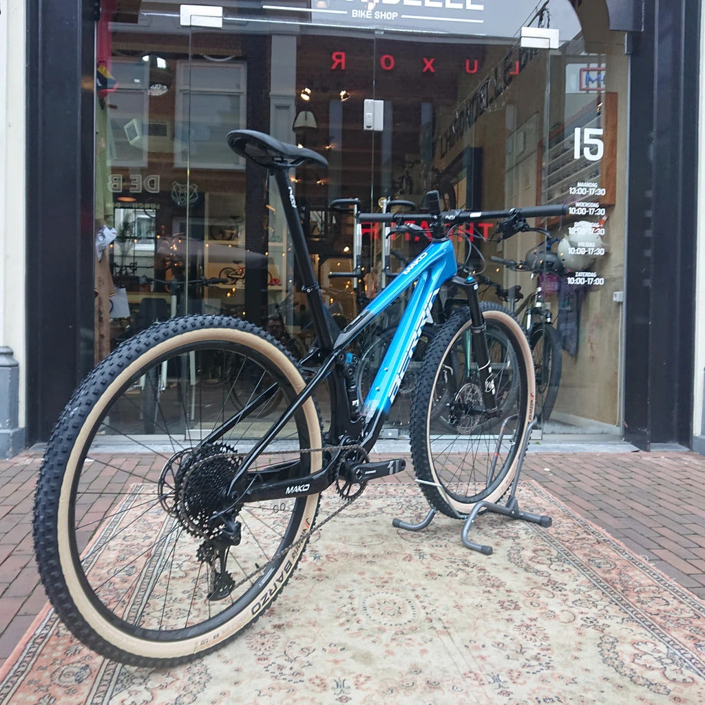 Vélo de montagne Berria Mako Sports
