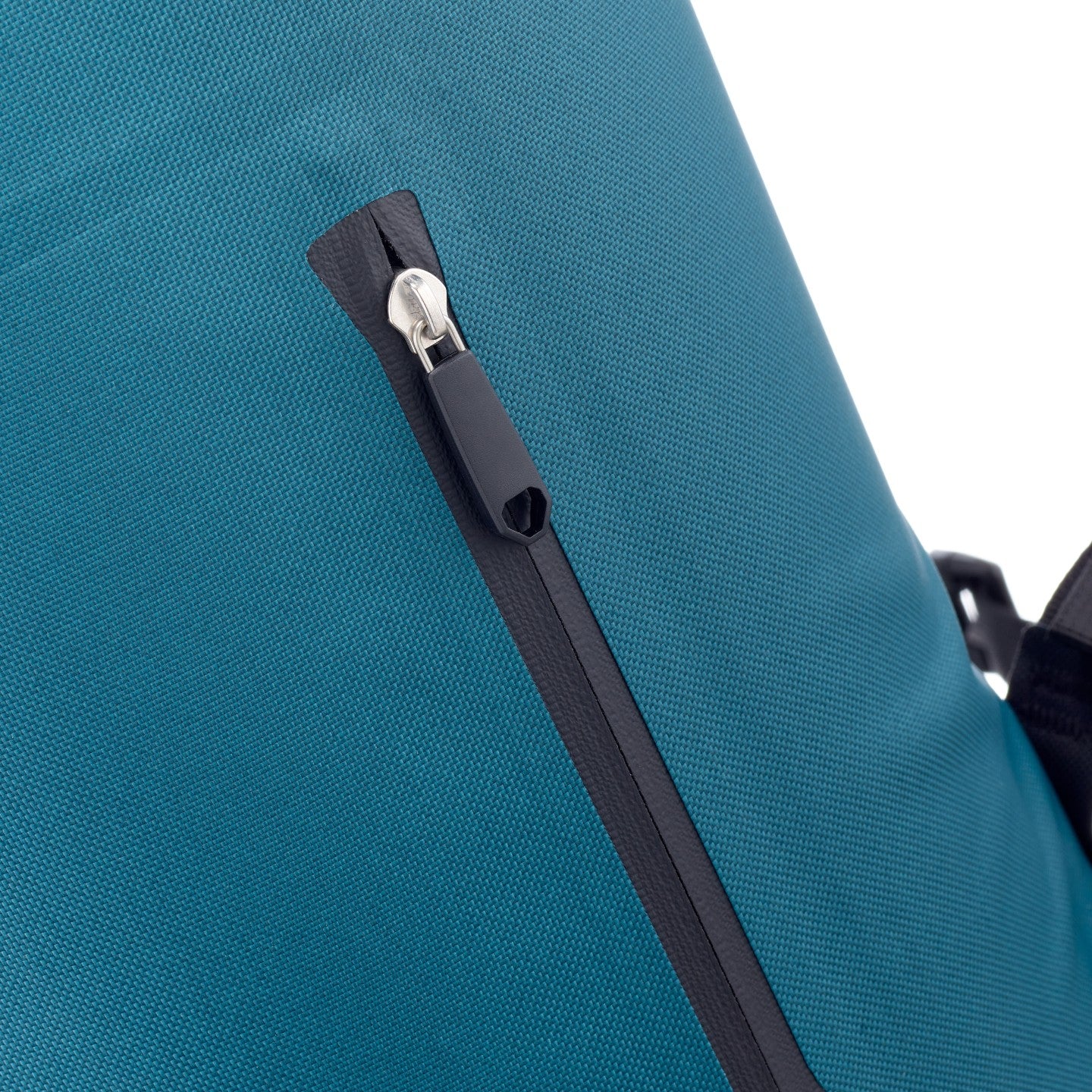 Ortlieb Commuter-Daypack Urban 27L petrol Cordura material detail