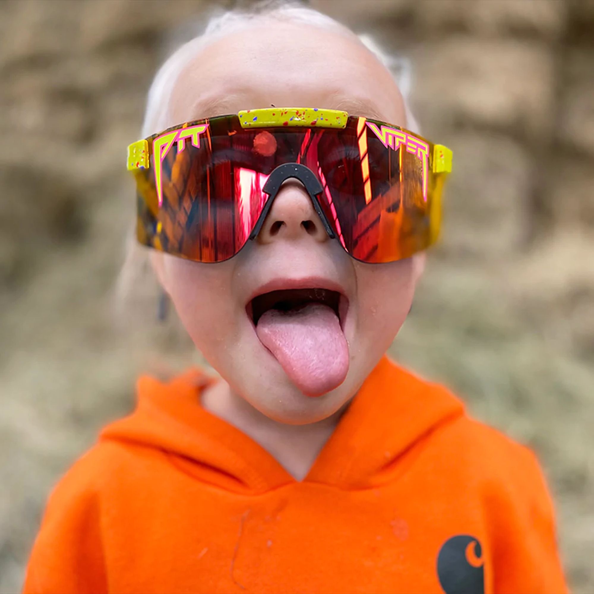 The 1993 2000's Polarized