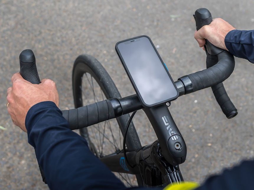 Quad Lock Out Front Mounting Bracket