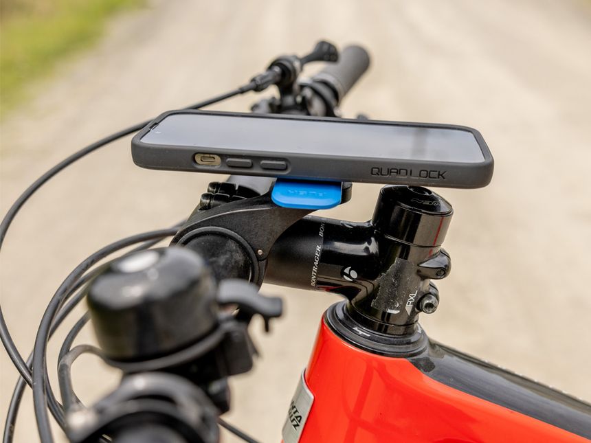 Quad Lock Out Front Mounting Bracket