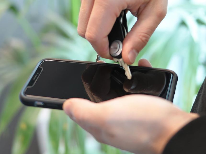 Quad Lock Screen Protector for Smartphone