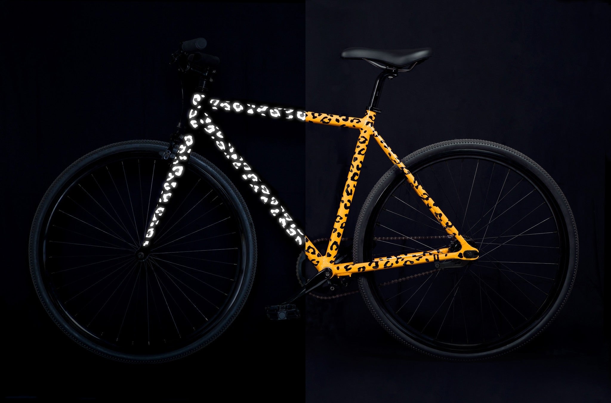 Reflectors BOOKMAN LEOPARD White