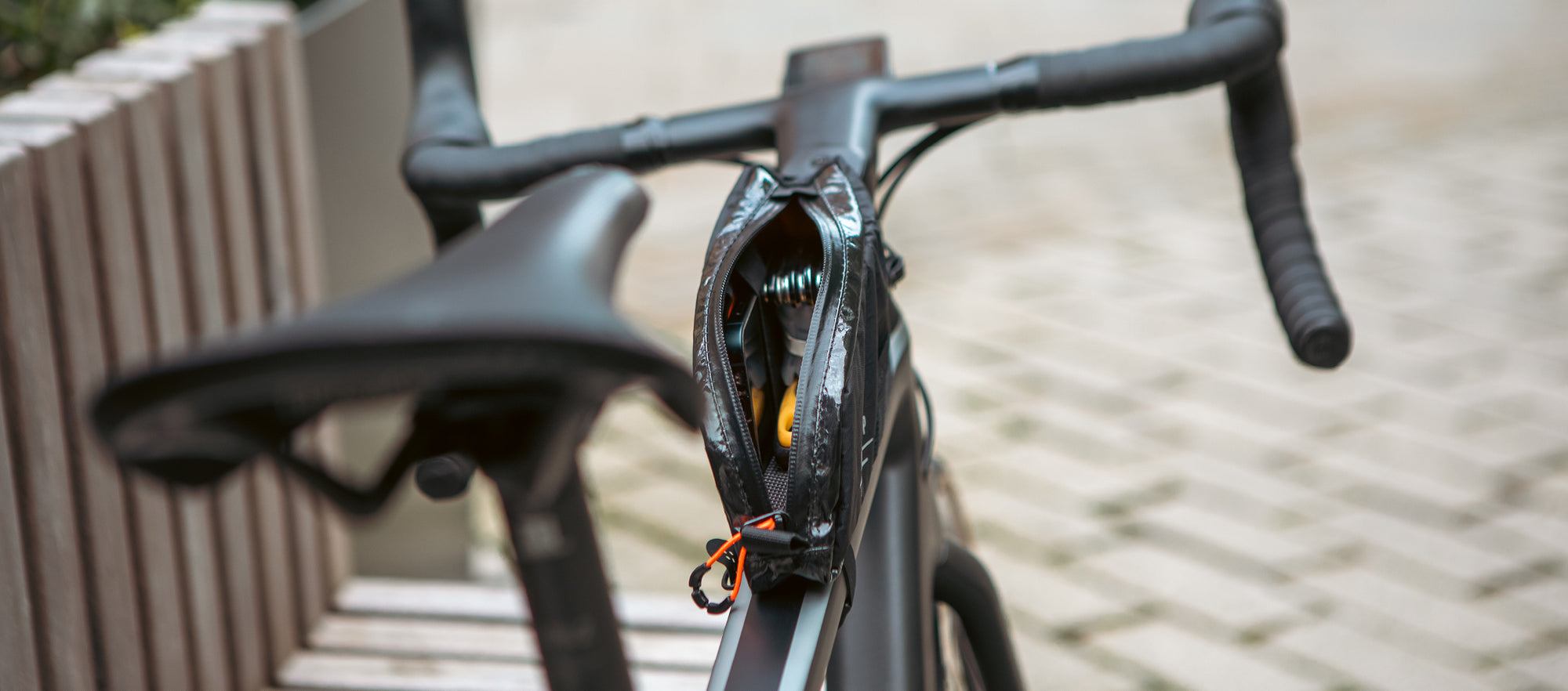 Borsa da telaio Restrap Race Top Tube da 1,2 litri