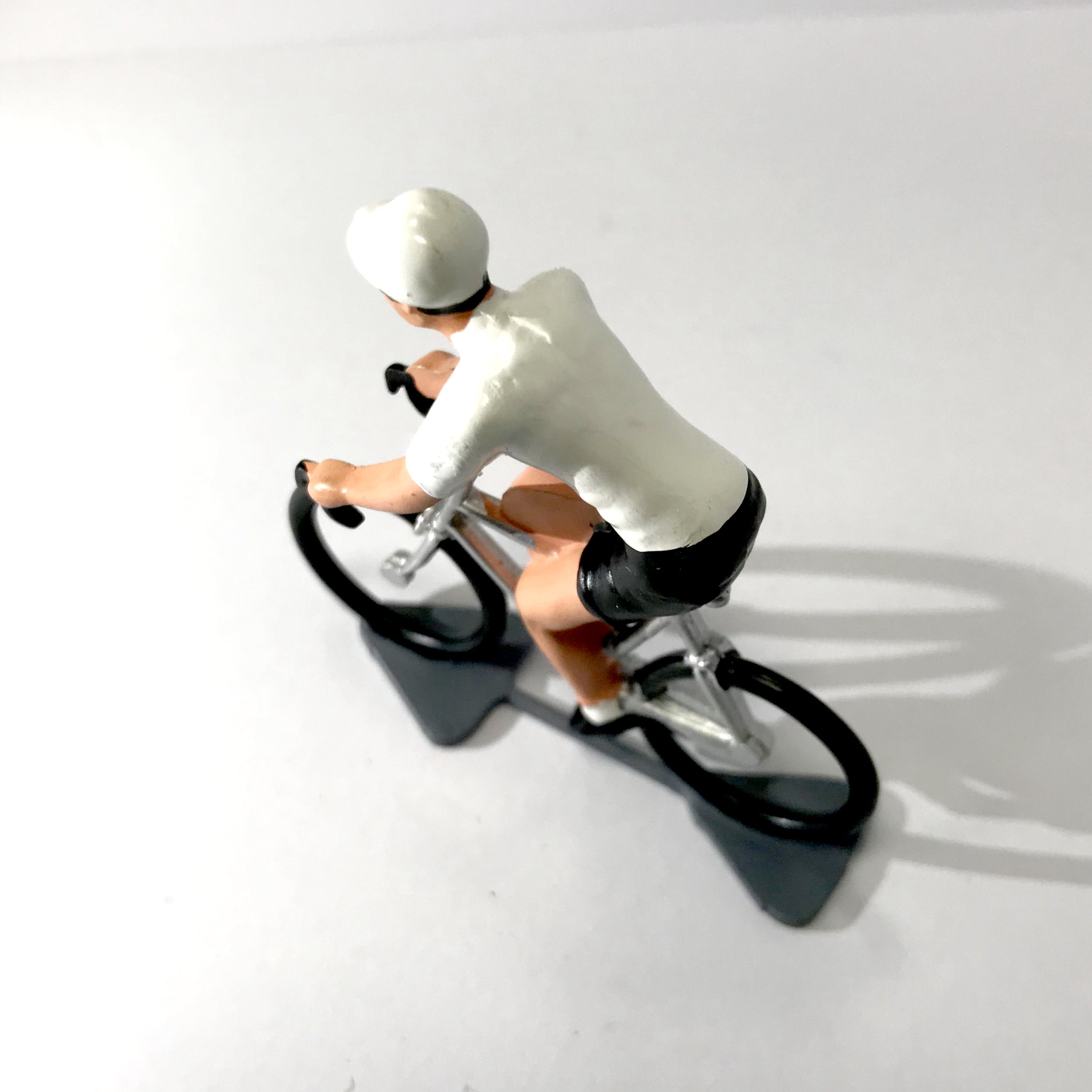 Figurina del ciclista Roger - Maglia bianca