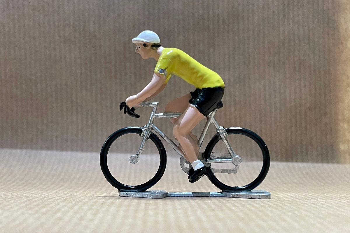 Roger cyclist figurine - Yellow jersey