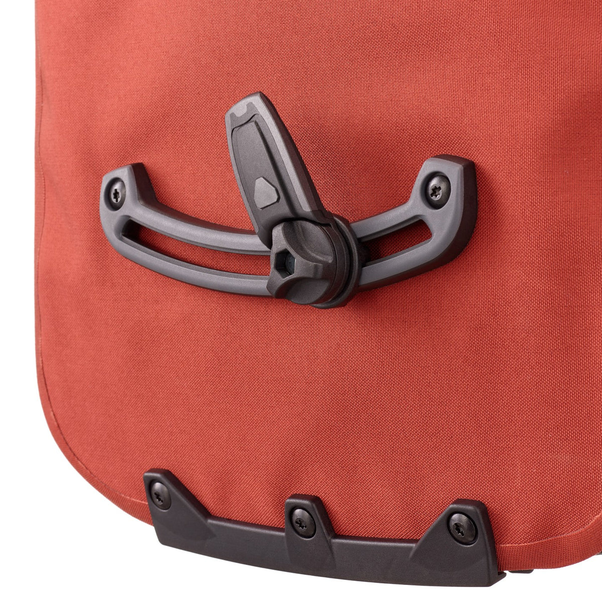 Ortlieb Vario Plus QL2.2 26L Dark Chili in use