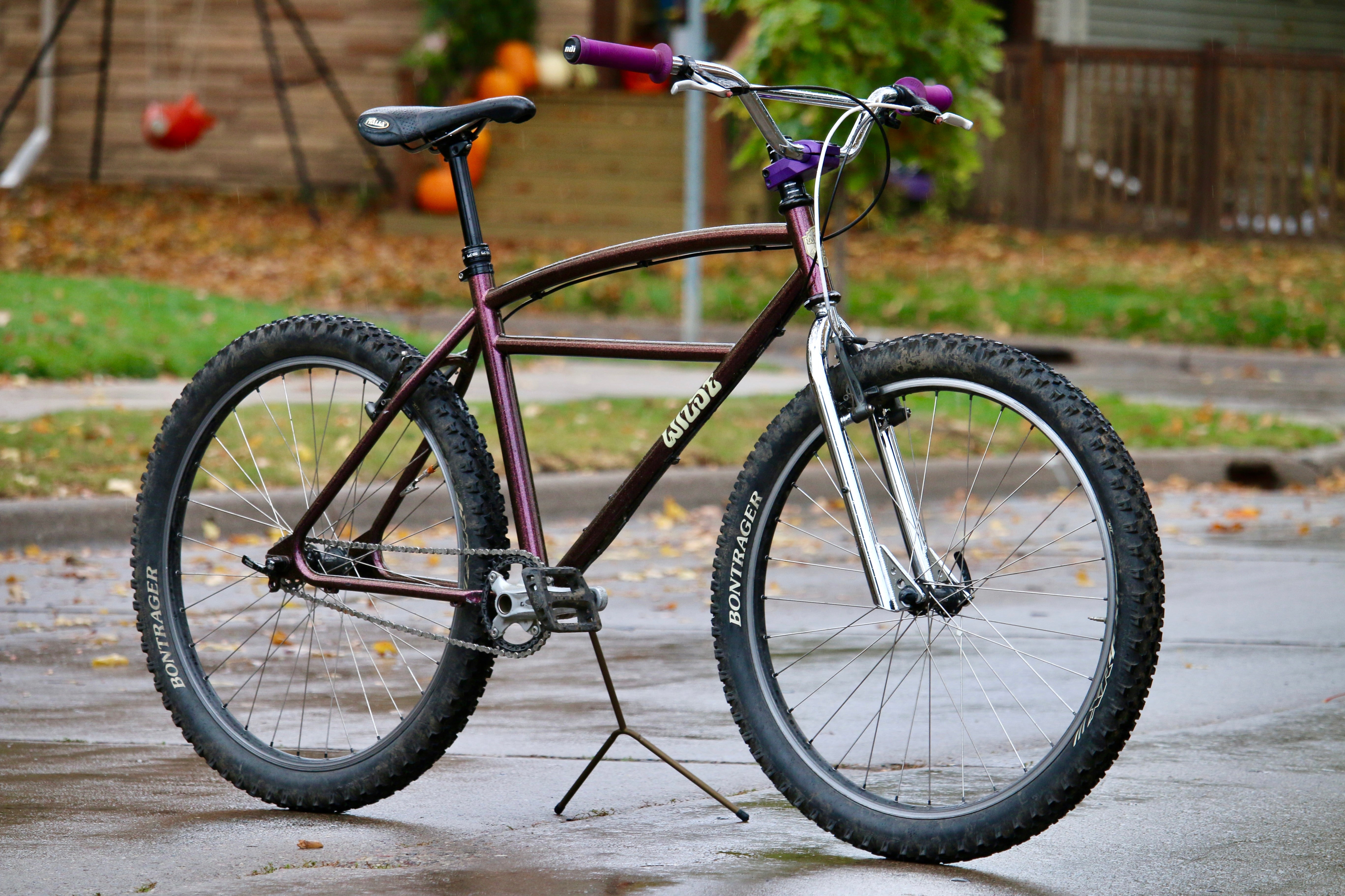 Wilde Moto Cruiser Bar fitted to a Moto Cruiser build
