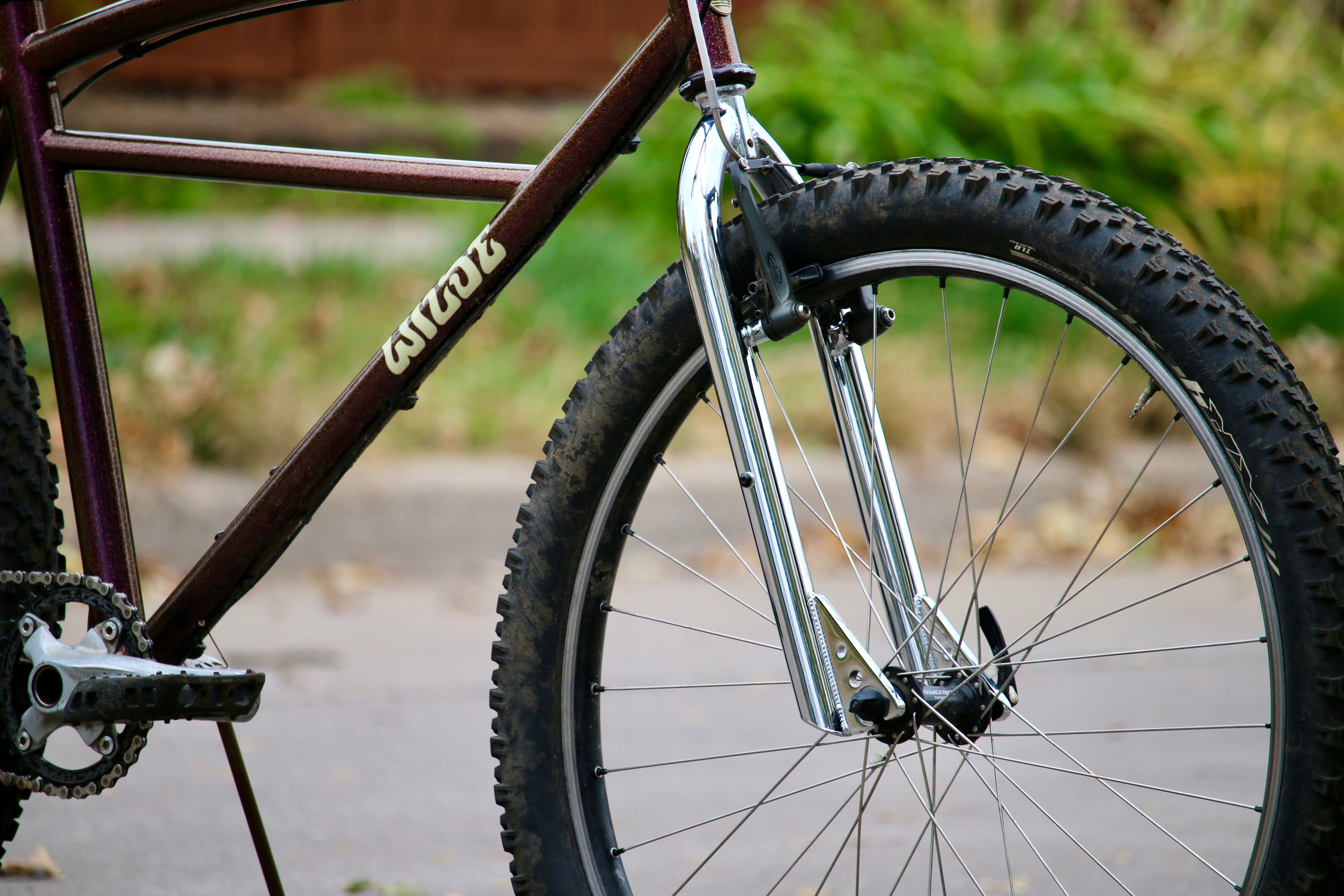 Wilde Moto Cruiser Fork, dropout and mid-blade rack mount