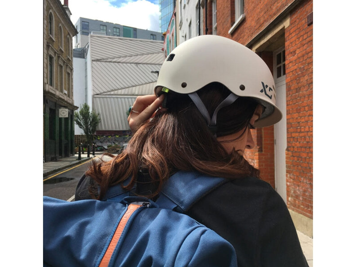 XS Unified Skyline bicycle helmet